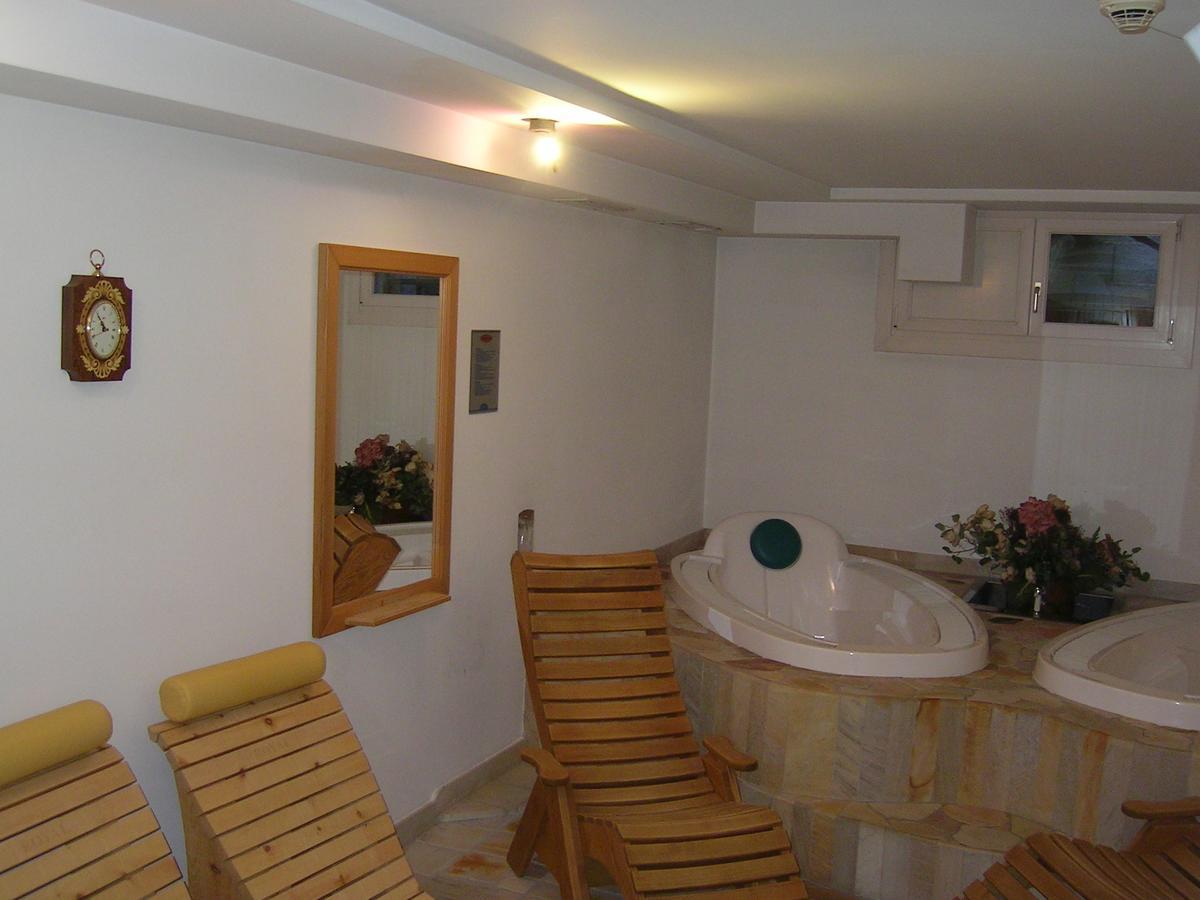 Hotel Garni Royal Arabba Exterior foto